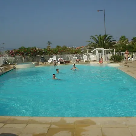 Boutique Hirondelle Port Fréjus