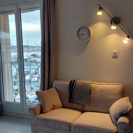 Apartamento Boutique Hirondelle Port *