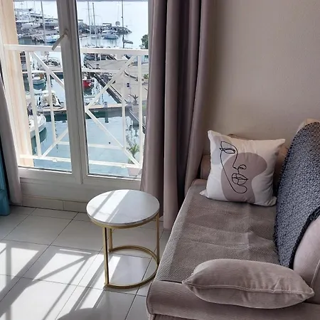 Apartamento Boutique Hirondelle Port