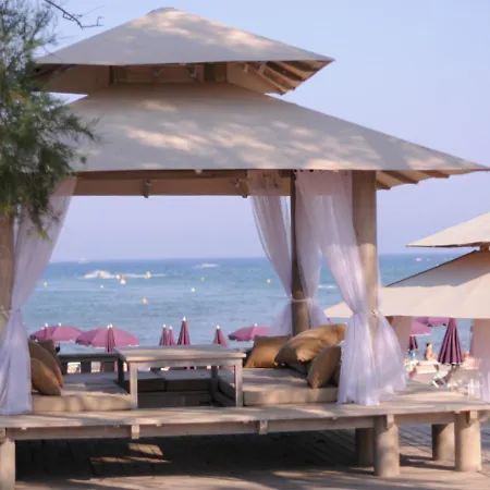 Apartamento Boutique Hirondelle Port *